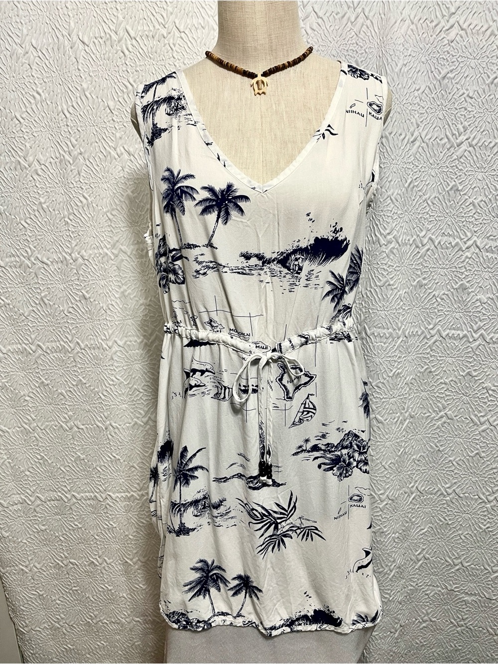 Sleeveless White & Navy Tropical Print V-Neck Dress